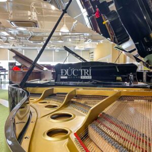 Đàn Piano Yamaha C3