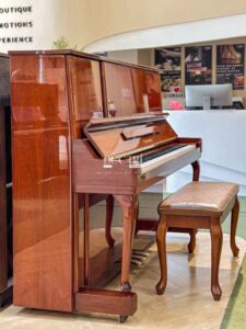 Đàn Piano Yamaha W106B walnut