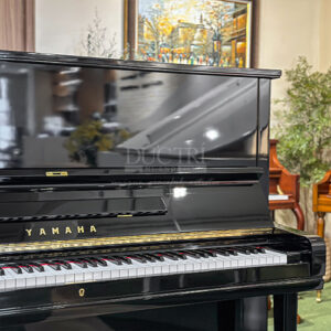 Đàn Yamaha U3G giá rẻ màu đen