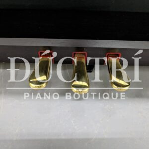 Hệ thống 3 Pedal trên đàn Yamaha YDP-164