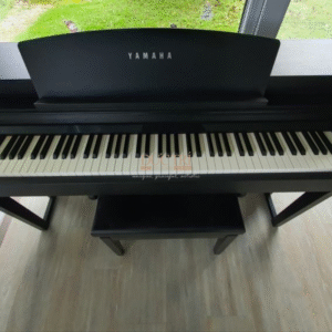 Yamaha CSP-170 nhìn tổng quát