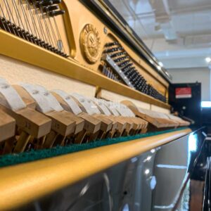 BÚA ĐÀN YAMAHA U1E