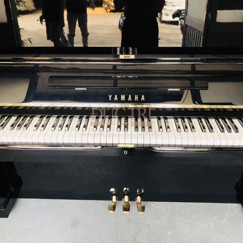 Bàn phím Đàn Piano Yamaha U2H