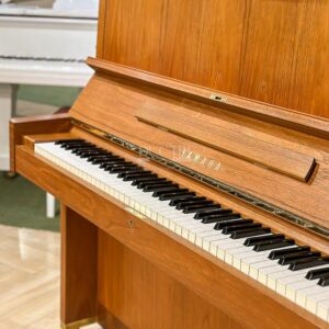 Bàn phím đàn piano Yamaha W104