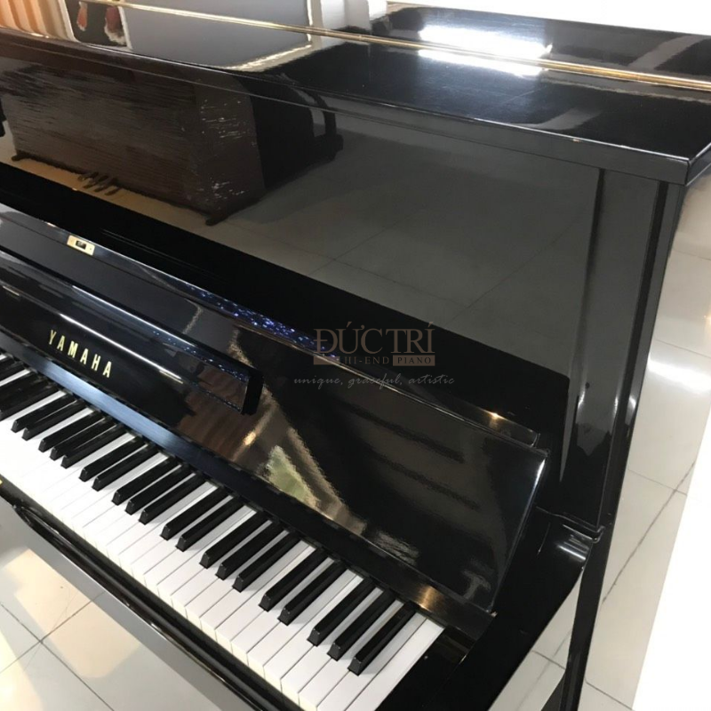 Góc nghiêng Piano Yamaha U1F