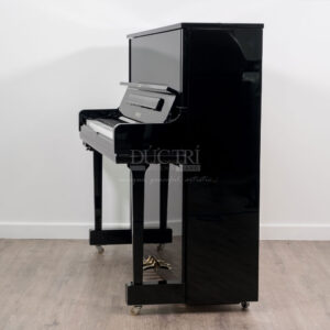 Mặt Hông Đàn Piano Yamaha YUS1