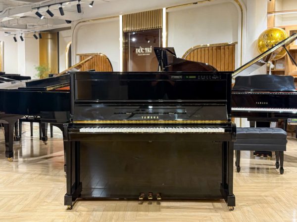 Yamaha SX101RBL - Chính diện