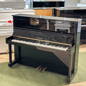 Yamaha SX101Rbl màu đen bóng cao cấp