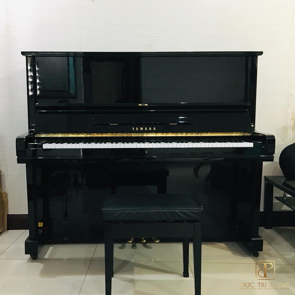 Đàn Piano Yamaha U3E - Mặt trước