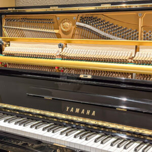 máy đàn Yamaha U3F