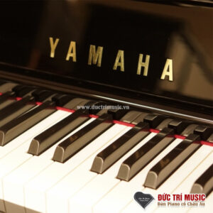 thương hiệu yamaha trên đàn piano yamaha ux10a