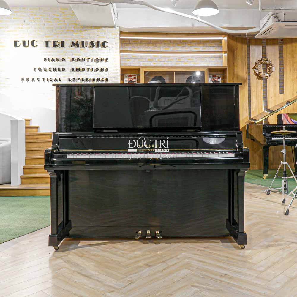 Đàn Piano Yamaha Ux30A tại đức trí music