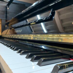 Đàn Piano Yamaha MX101R - Phím đàn
