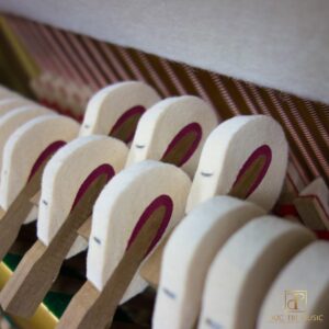 Đàn Piano Yamaha W102BS - Búa đàn