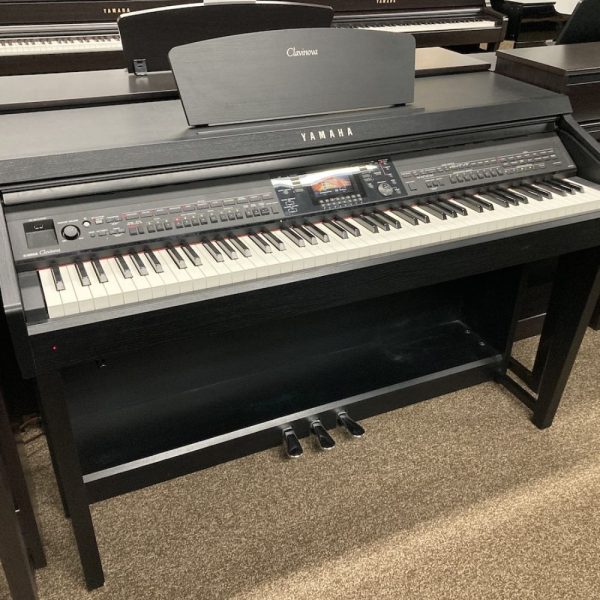 Yamaha CVP-701