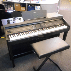 Yamaha CVP-701 được trưng bày tại Showroom của Piano Đức Trí