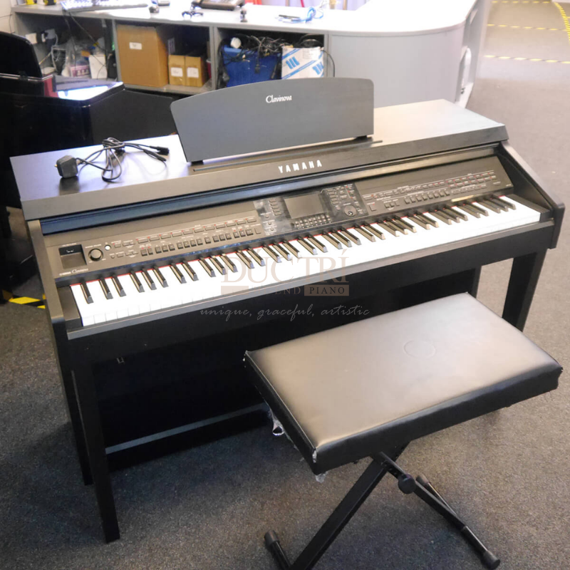 Yamaha CVP-701 được trưng bày tại Showroom của Piano Đức Trí