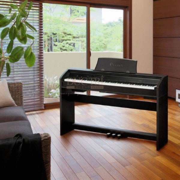 Yamaha DGX-670 được bàn giao và trưng bày tại nhà của khách hàng