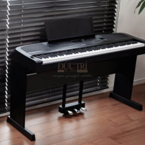 Yamaha DGX-670 được trưng bày tại Showroom của Piano Đức Trí