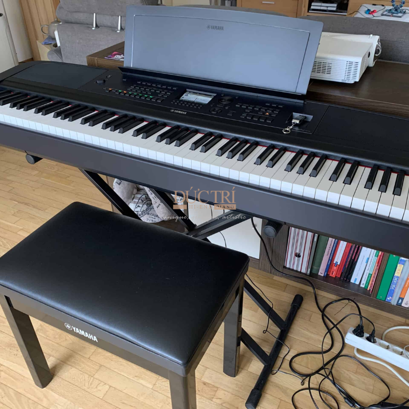 Yamaha DGX-670 nhìn tổng quát