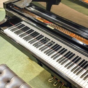 Đàn Piano Kawai KG-5C có 3 pedal