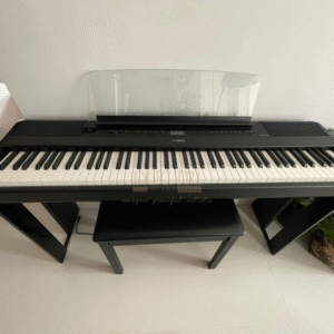 Yamaha P-515 được trưng bày tại Showroom của Piano Đức Trí