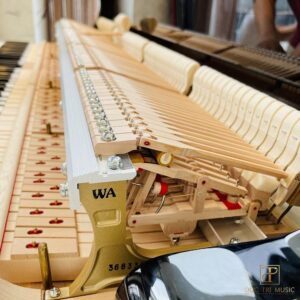 Đàn Piano Yamaha GB1K - Các linh kiện trên bộ máy
