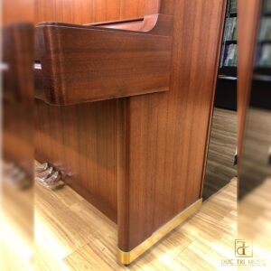 Đàn Piano Yamaha U7H - Chân đàn