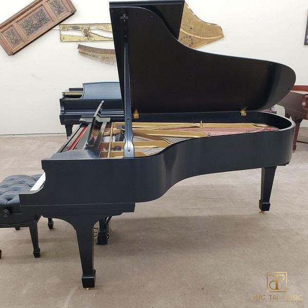 Đàn Piano Steinway & Sons Model B - Vành đàn phía phải