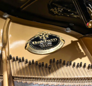 Mua đàn Baldwim Hamilton R tại showroom Piano Đức Trí