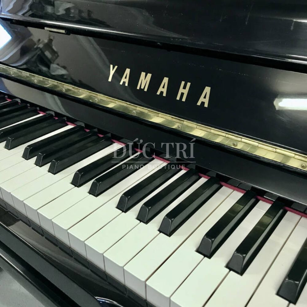 Ban phim dan tren Yamaha U10A Yamaha U10A Bàn phím đàn trên Yamaha U10A