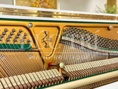 Búa Đàn Piano Atlas A22H Trắng