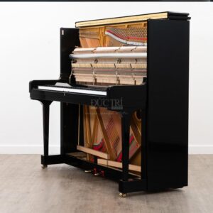 Đàn piano Steinway & Sons K-132