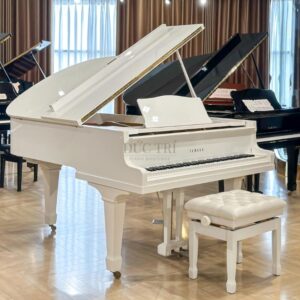 Đàn Yamaha G2 với thiết kế sang trọng