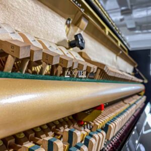 MÁY VÀ BÚA PIANO YAMAHA U30A