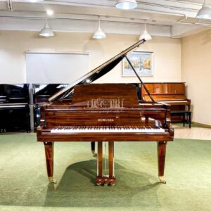 Piano Horugel G3A Mascasa Grand được trưng bày tại Showroom của Piano Đức Trí