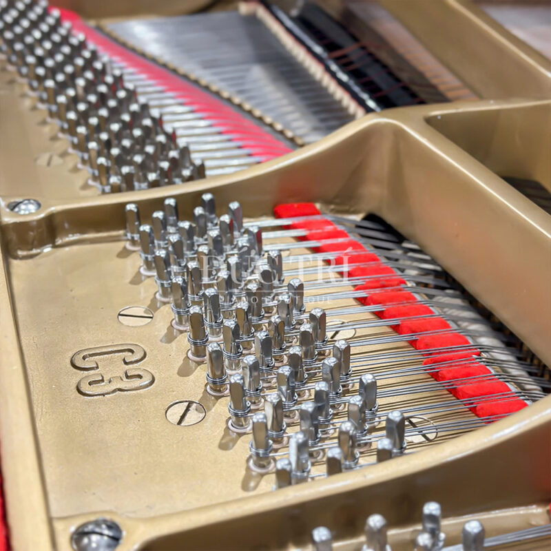 Chốt giữ dây đàn piano Yamaha C3B