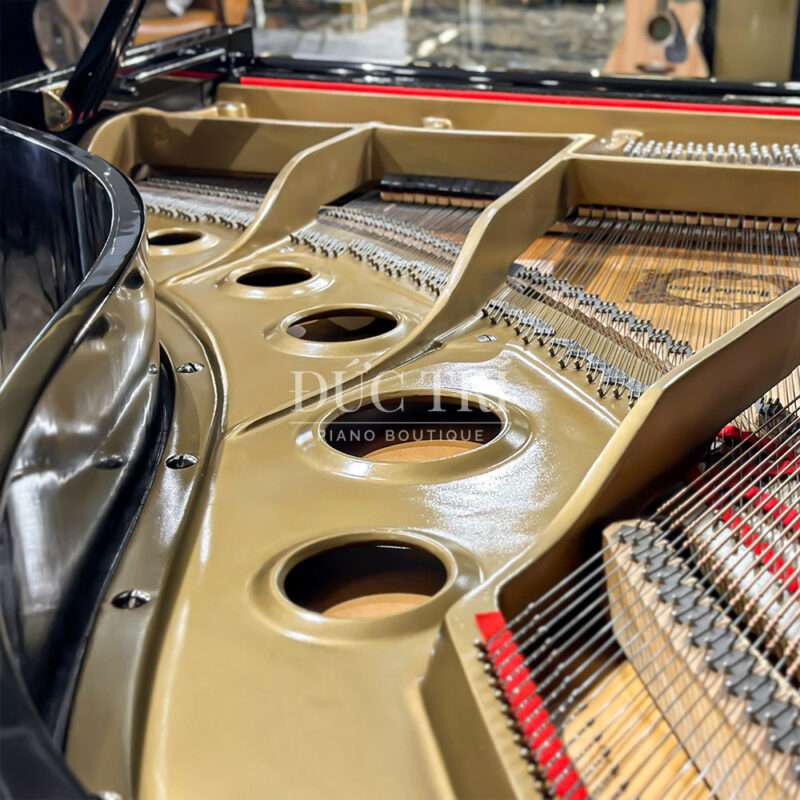 Iron Frame Yamaha C3B