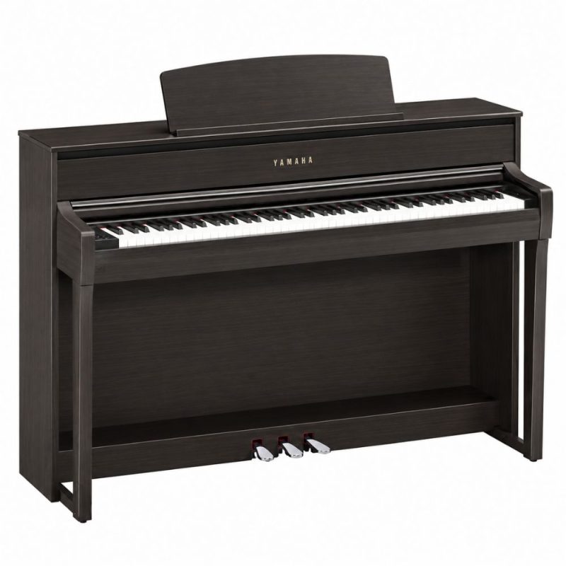 Yamaha CLP-775