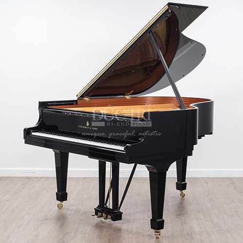 Đàn Piano Steinway & Sons M-170 tại Piano Đức Trí