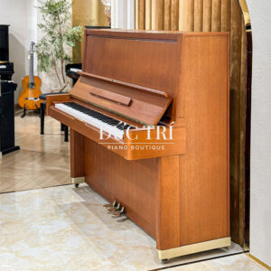 dan-piano-Yamaha-U7C-
