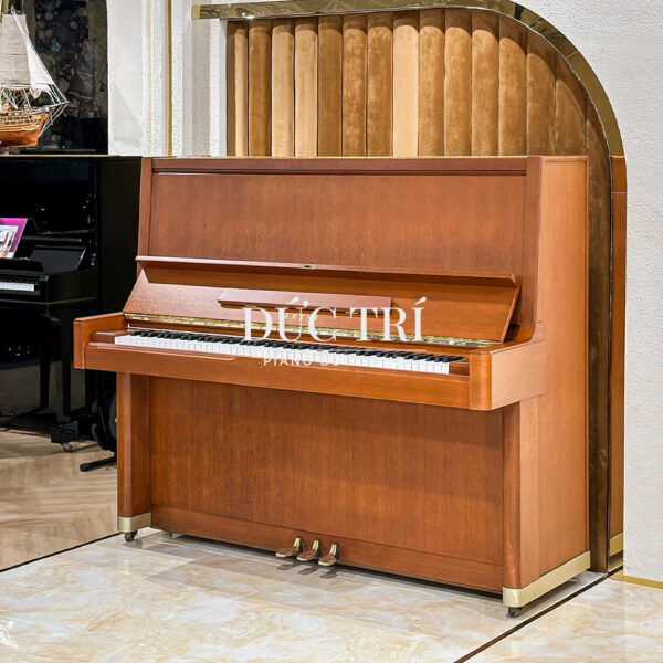 upright-piano-yamaha-u7c-walnut-pianoductri