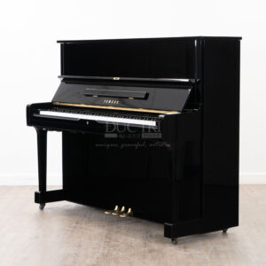 Yamaha U1