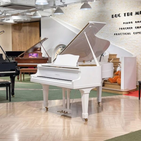 Yamaha G3 màu trắng