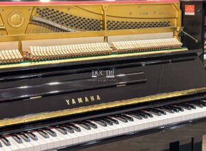 đàn yamaha u10bl có bàn phím cơ cao cấp