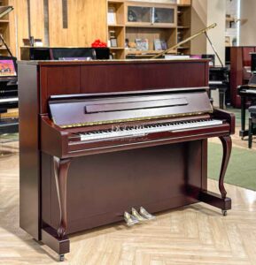 Đàn Piano Yamaha U1J CP SDW Chân Cong màu gỗ cổ điển