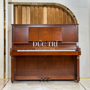 Yamaha-W101-Upright-piano