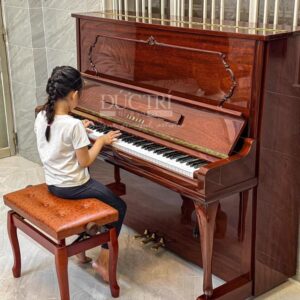 Đàn piano Yamaha U300MHC