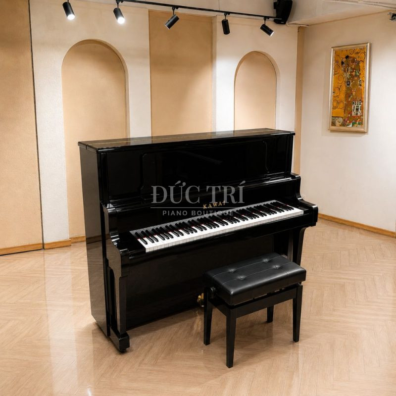 Đàn piano upright Kawai K600 với góc nhìn từ trên cao