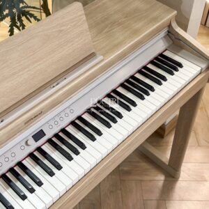 Góc chéo của Đàn Piano Roland RP701